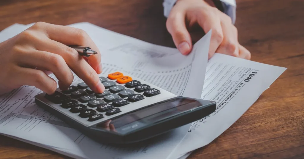 Factura A, B y C: la diferencia explicada simple para Pymes argentinas